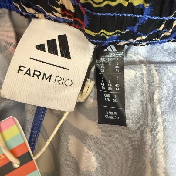 Adidas X Farm Rio Butterfly Print Shorts Sz L - Picture 5 of 5